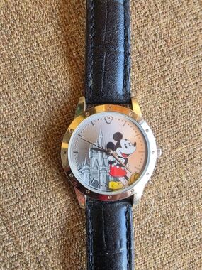 Walt Disney World Mickey Mouse Limited Release Watch.